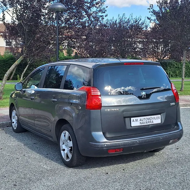 Peugeot 5008 1.6 HDI