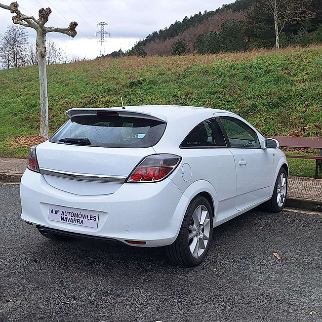 Opel Astra 1.9 CDTI