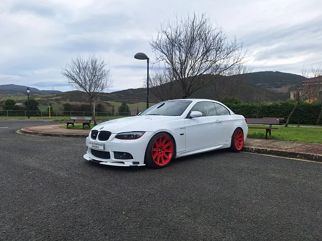 BMW 320 E92