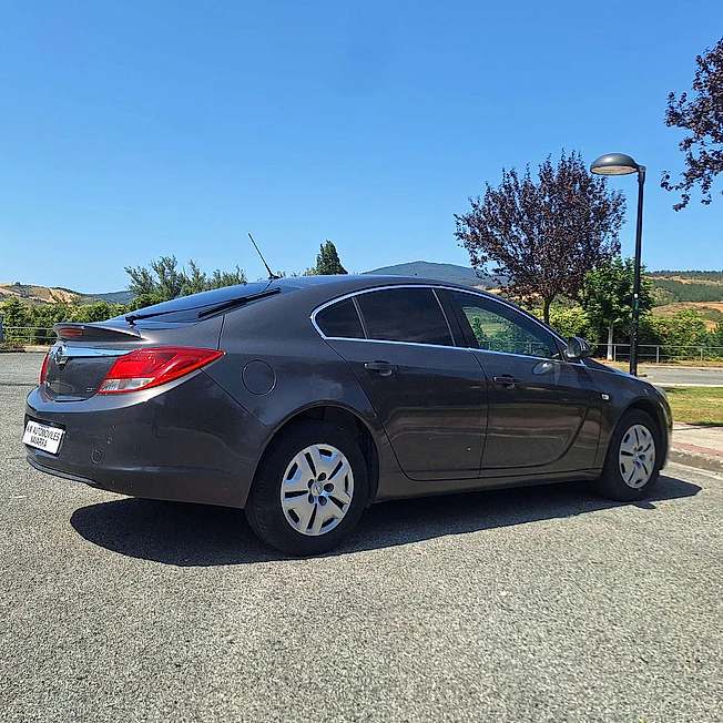 Opel Insignia 2.0 CDTI 