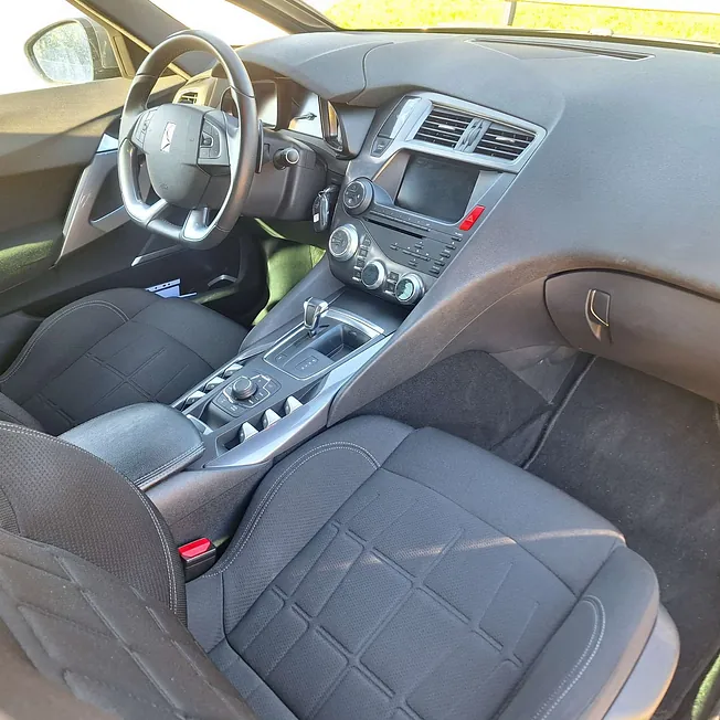 Citroen DS5 1.6 HDI