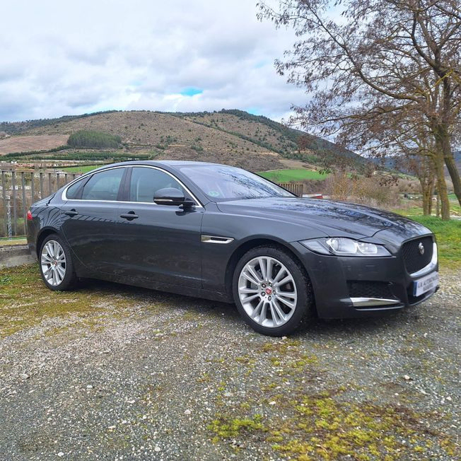 Jaguar XF 2.0 D