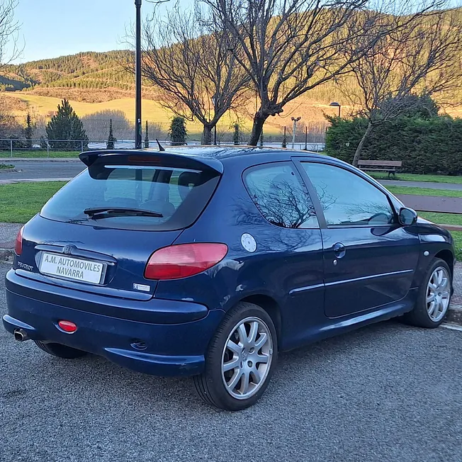 PEUGEOT 206 GTI